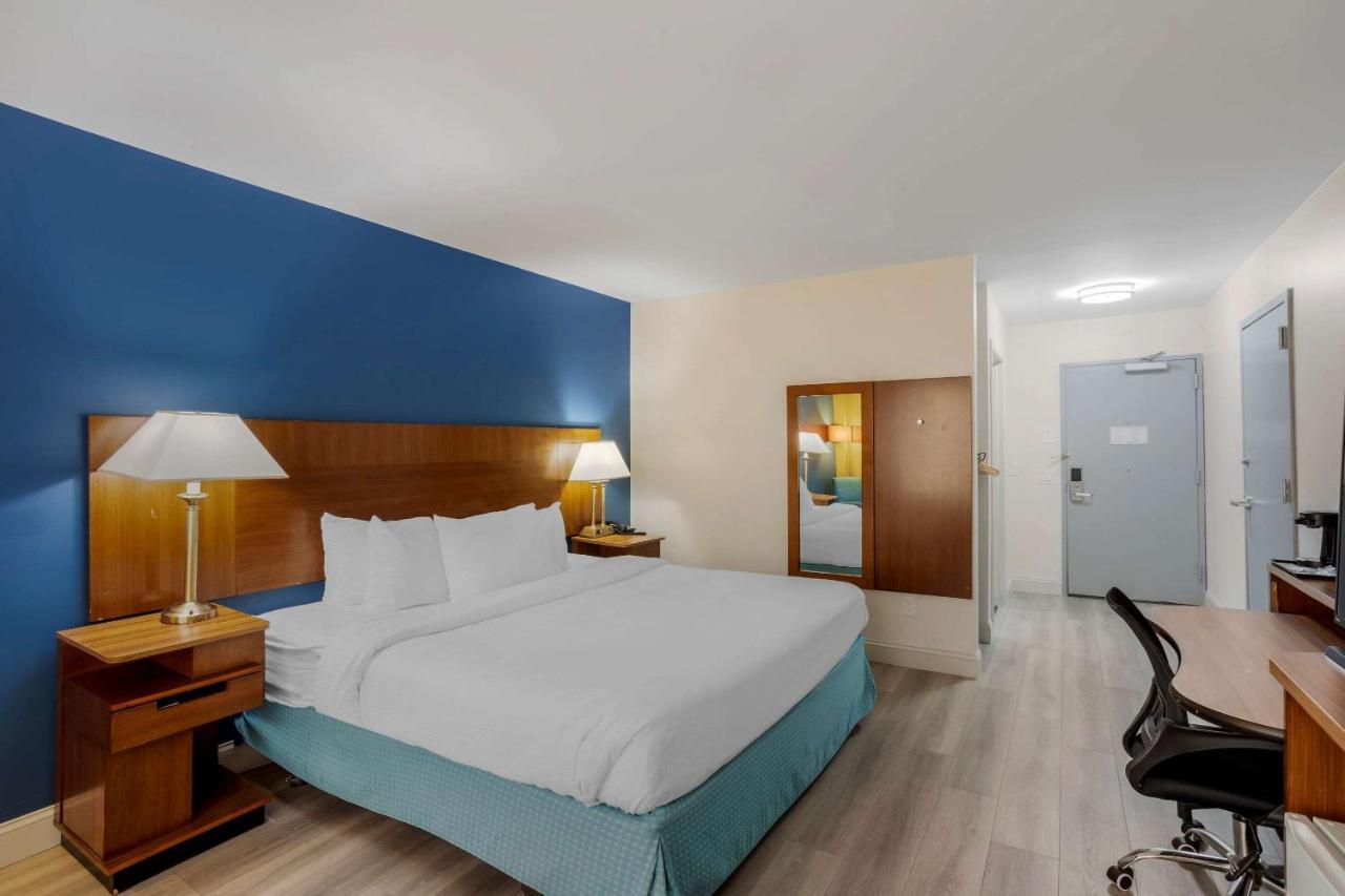 Comfort Inn & Suites Mt Laurel-Philadelphia Mount Laurel Eksteriør billede